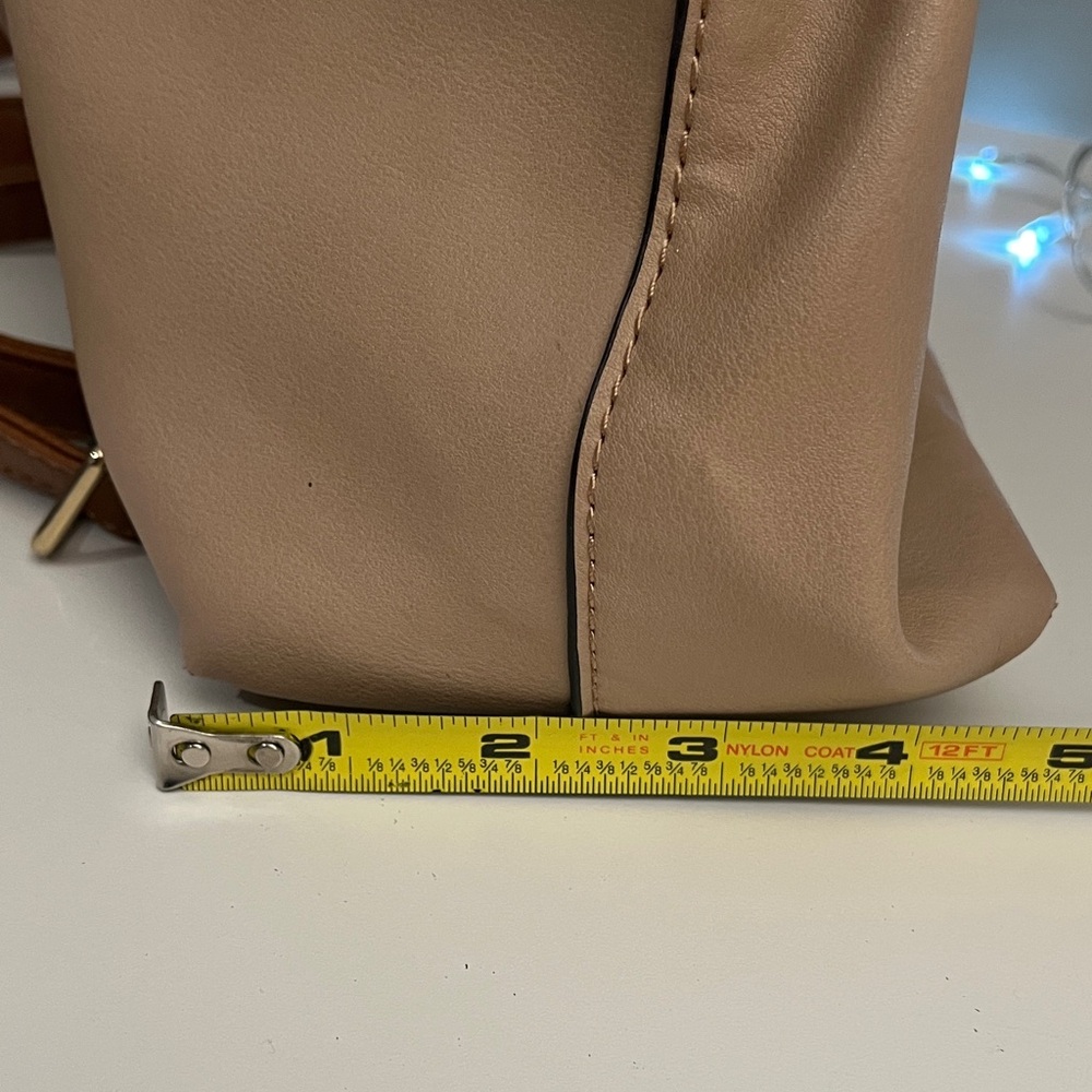 Elegant Tan and Brown Women's Bag - Picture 16 of 16